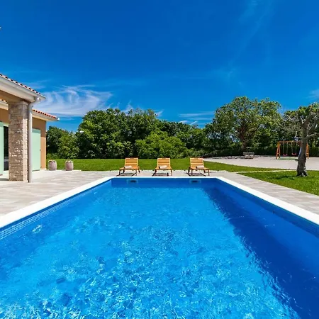 Villa Matea *