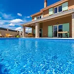 Villa Matea Marčana